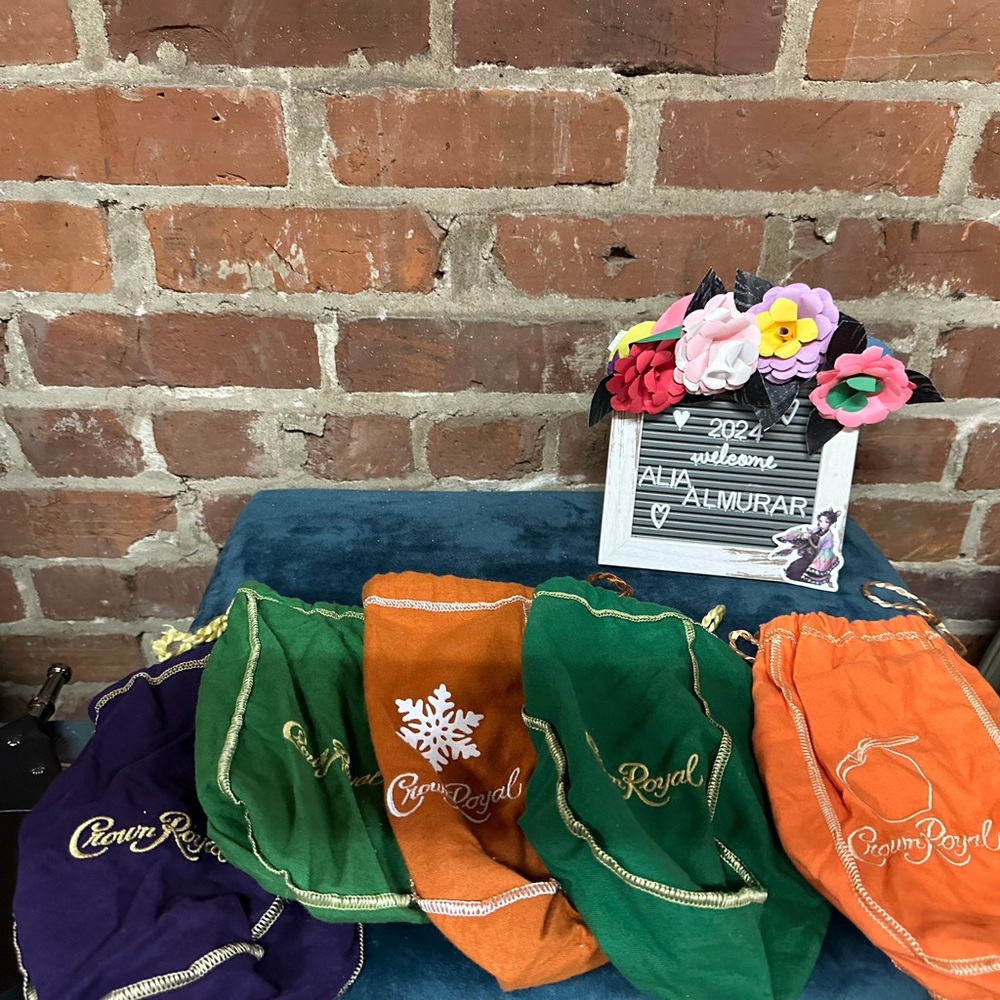 Crown royal bags 5 vintage